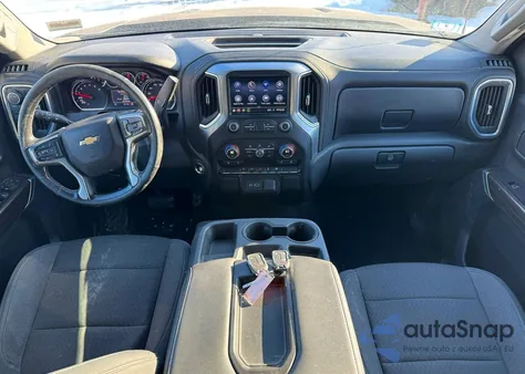 2021 Chevrolet Silverado K1500 Lt from USA, damaged, VIN 3GCUYDED8MG157015